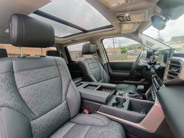2024 Toyota Tundra Limited HV