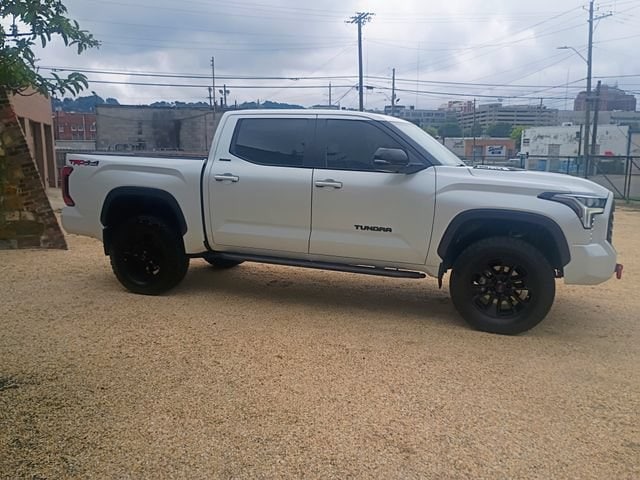 2024 Toyota Tundra Limited HV