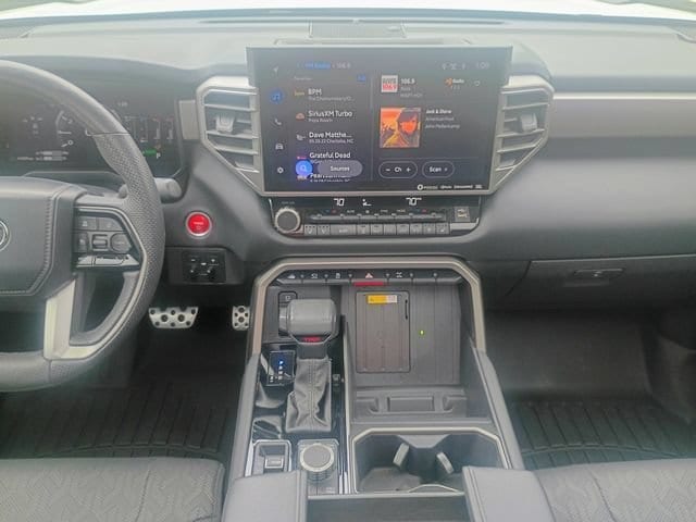 2024 Toyota Tundra Limited HV