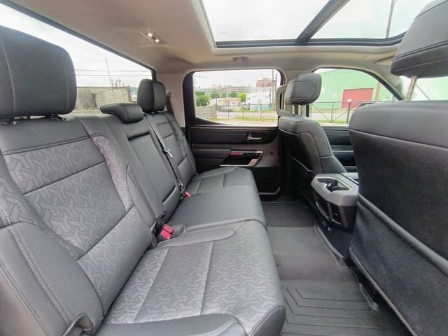 2024 Toyota Tundra Limited HV
