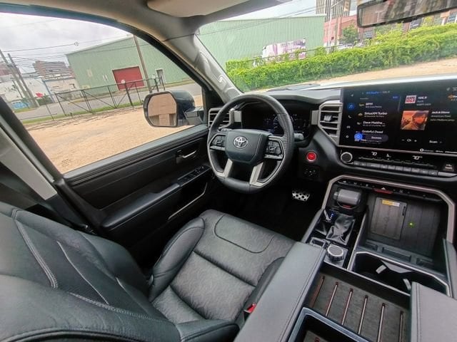 2024 Toyota Tundra Limited HV