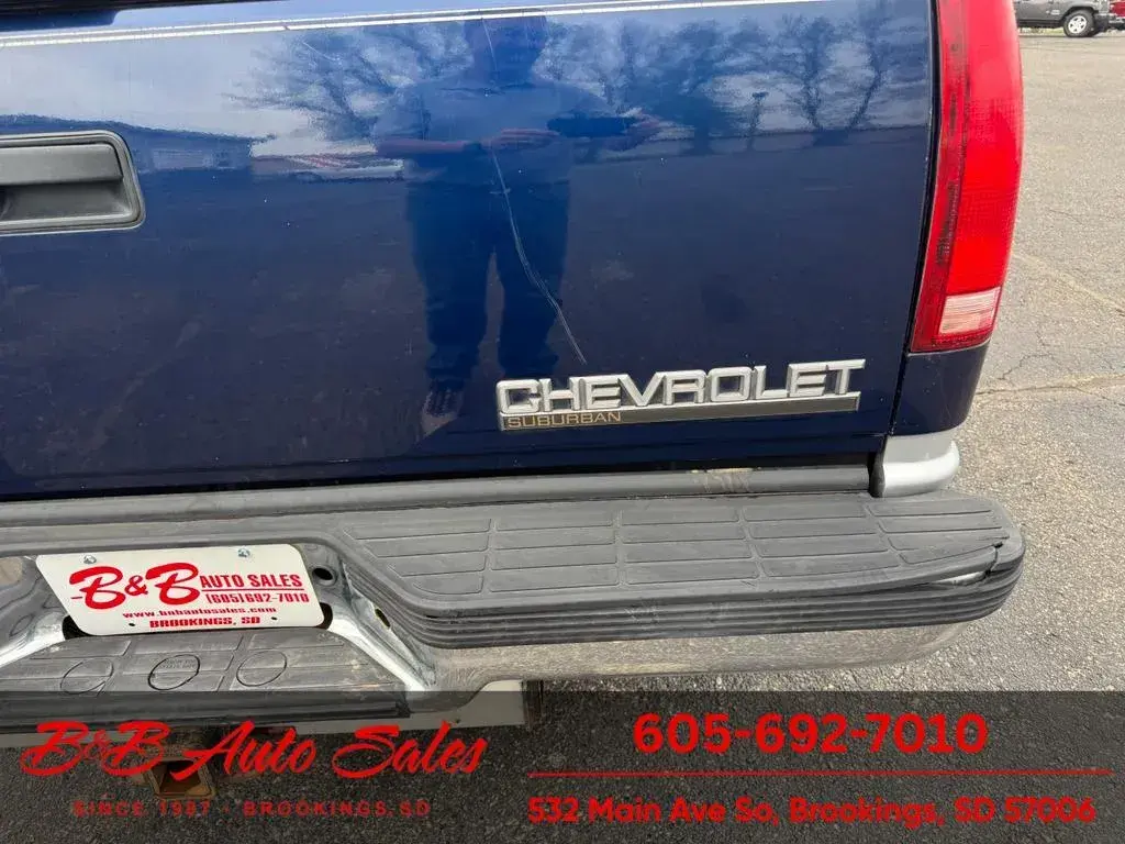 1997 Chevrolet Suburban LT