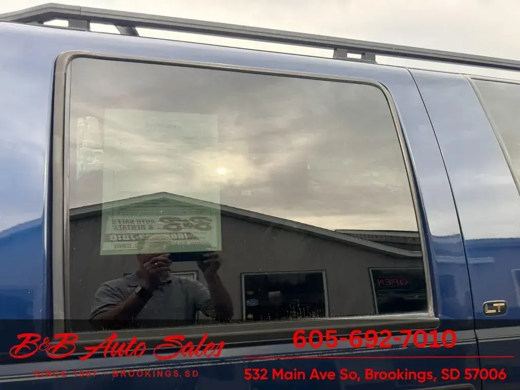 1997 Chevrolet Suburban LT