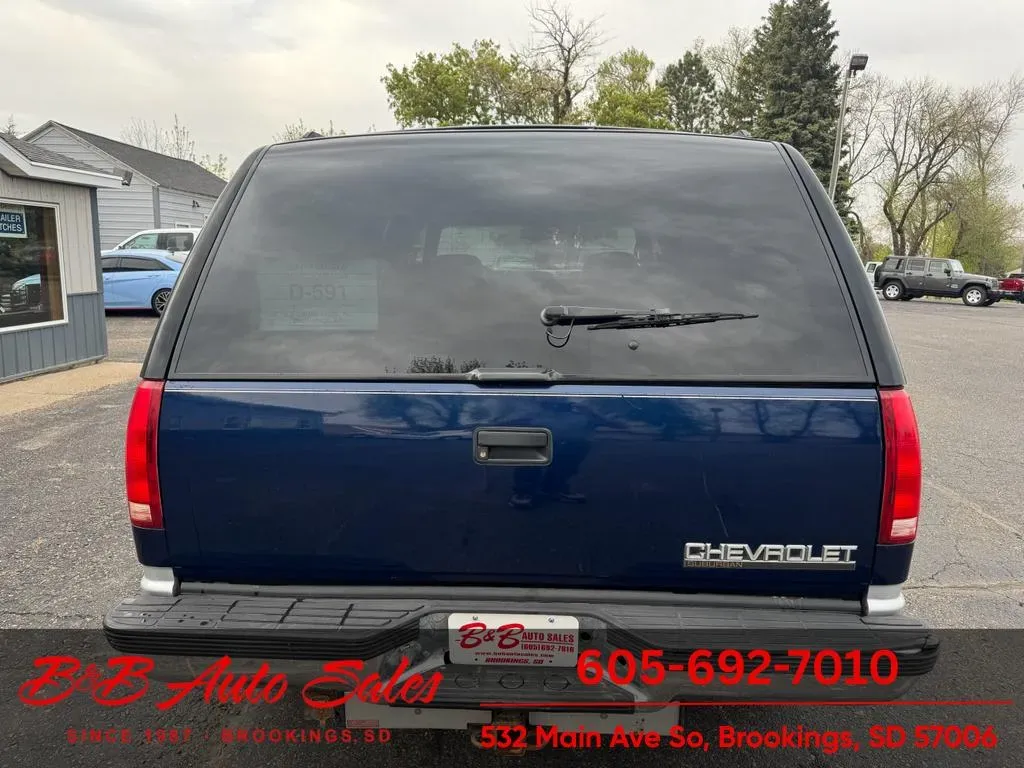 1997 Chevrolet Suburban LT
