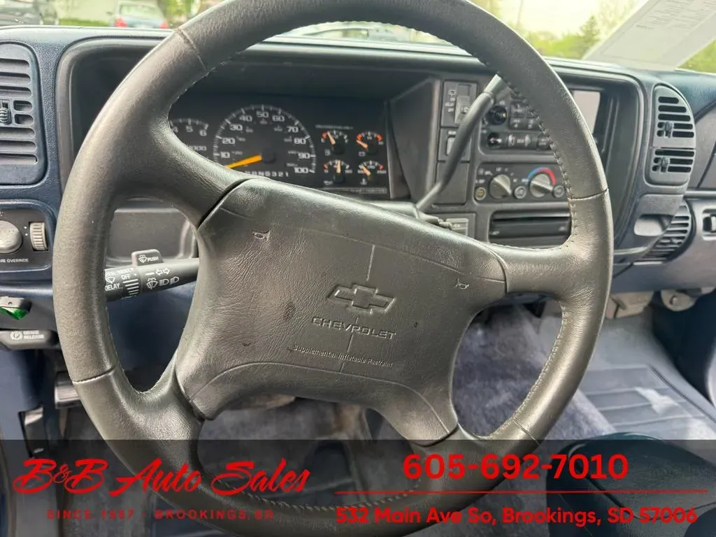 1997 Chevrolet Suburban LT