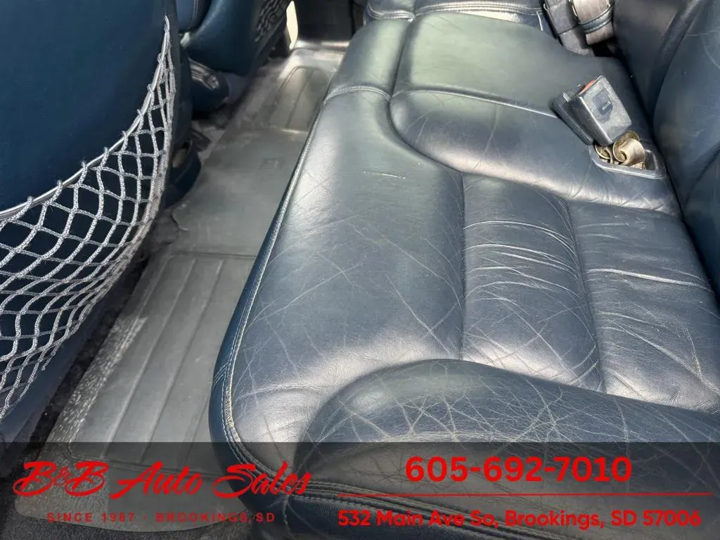 1997 Chevrolet Suburban LT