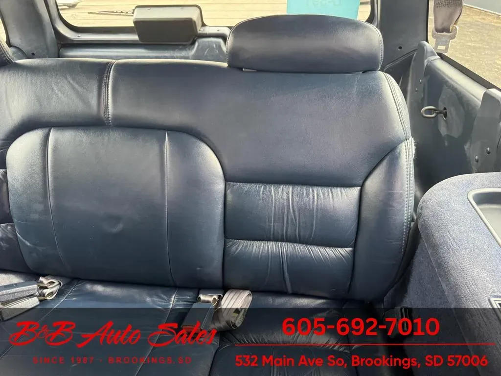 1997 Chevrolet Suburban LT