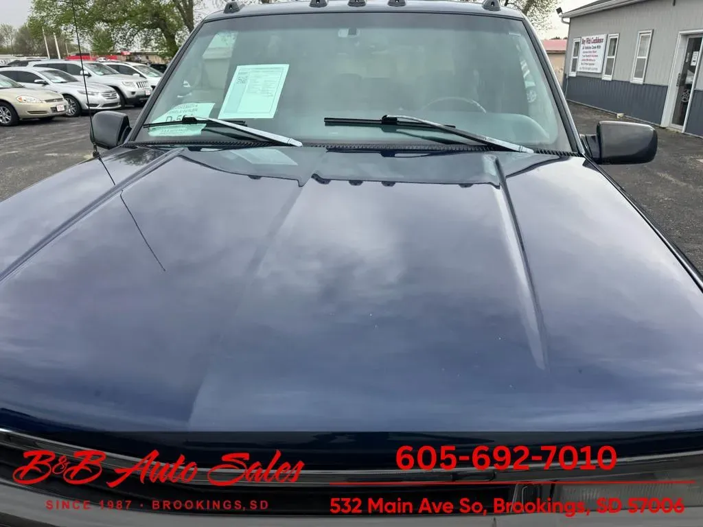 1997 Chevrolet Suburban LT