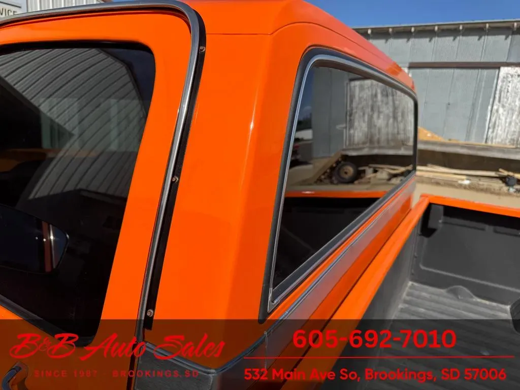 1985 Chevrolet C10 Shortbox Details