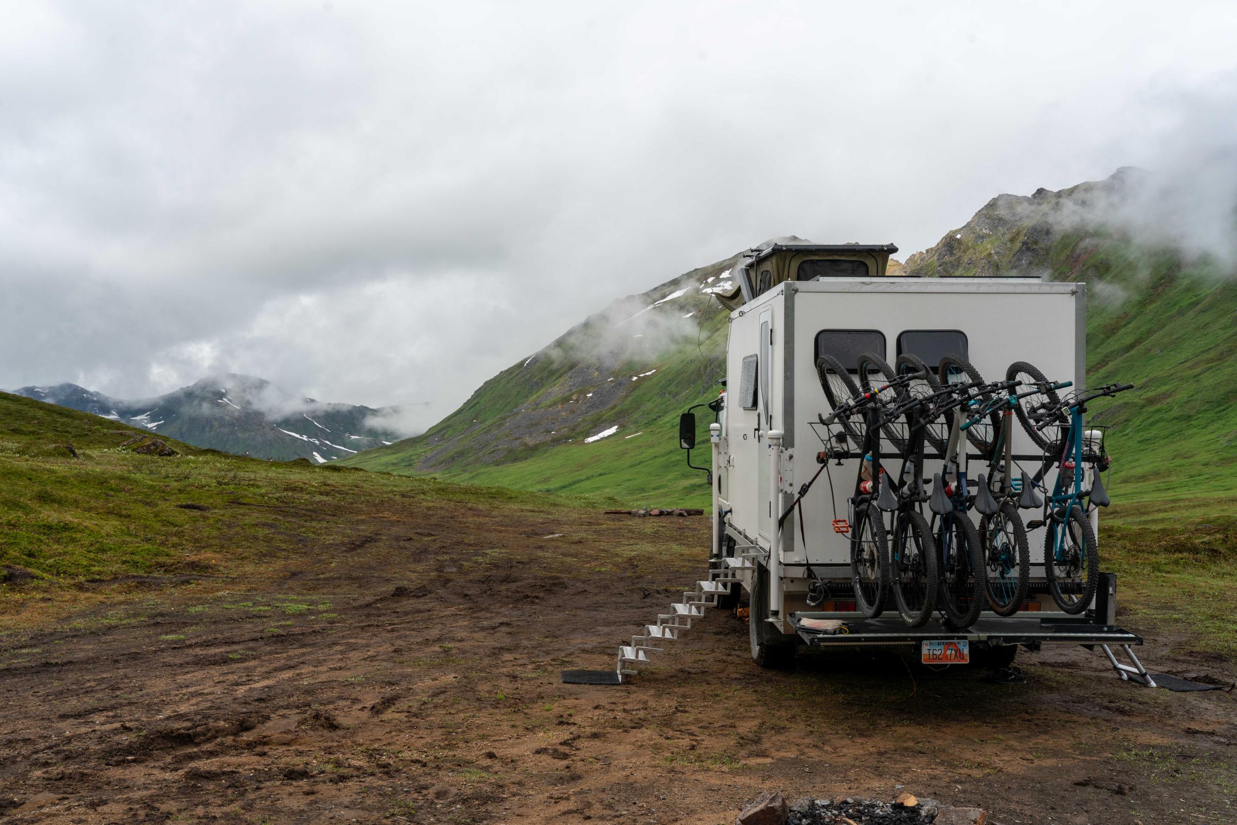 2021 Isuzu Overland Expedition Rig