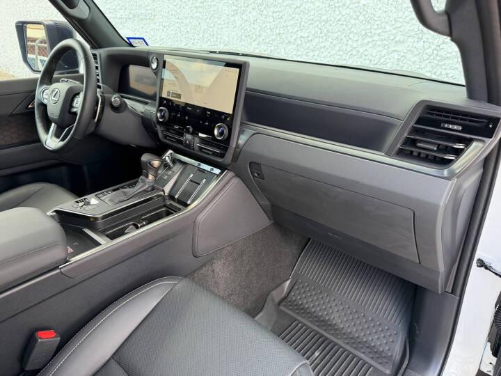 2025 Lexus GX 550 - 5