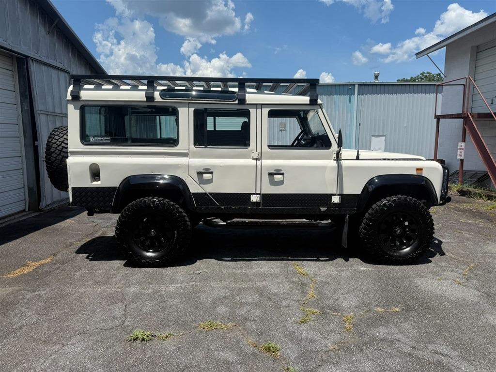 1990 Land Rover Defender 110