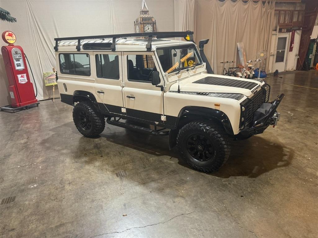 1990 Land Rover Defender 110