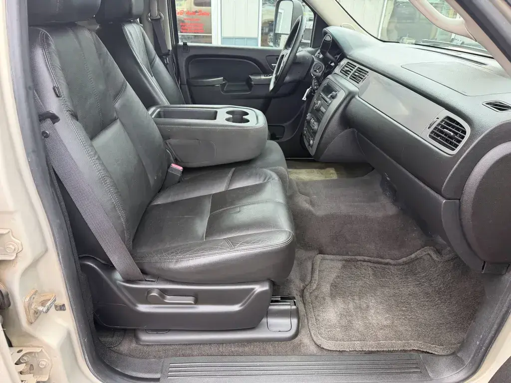 2012 Chevrolet Suburban 2500 Commercial