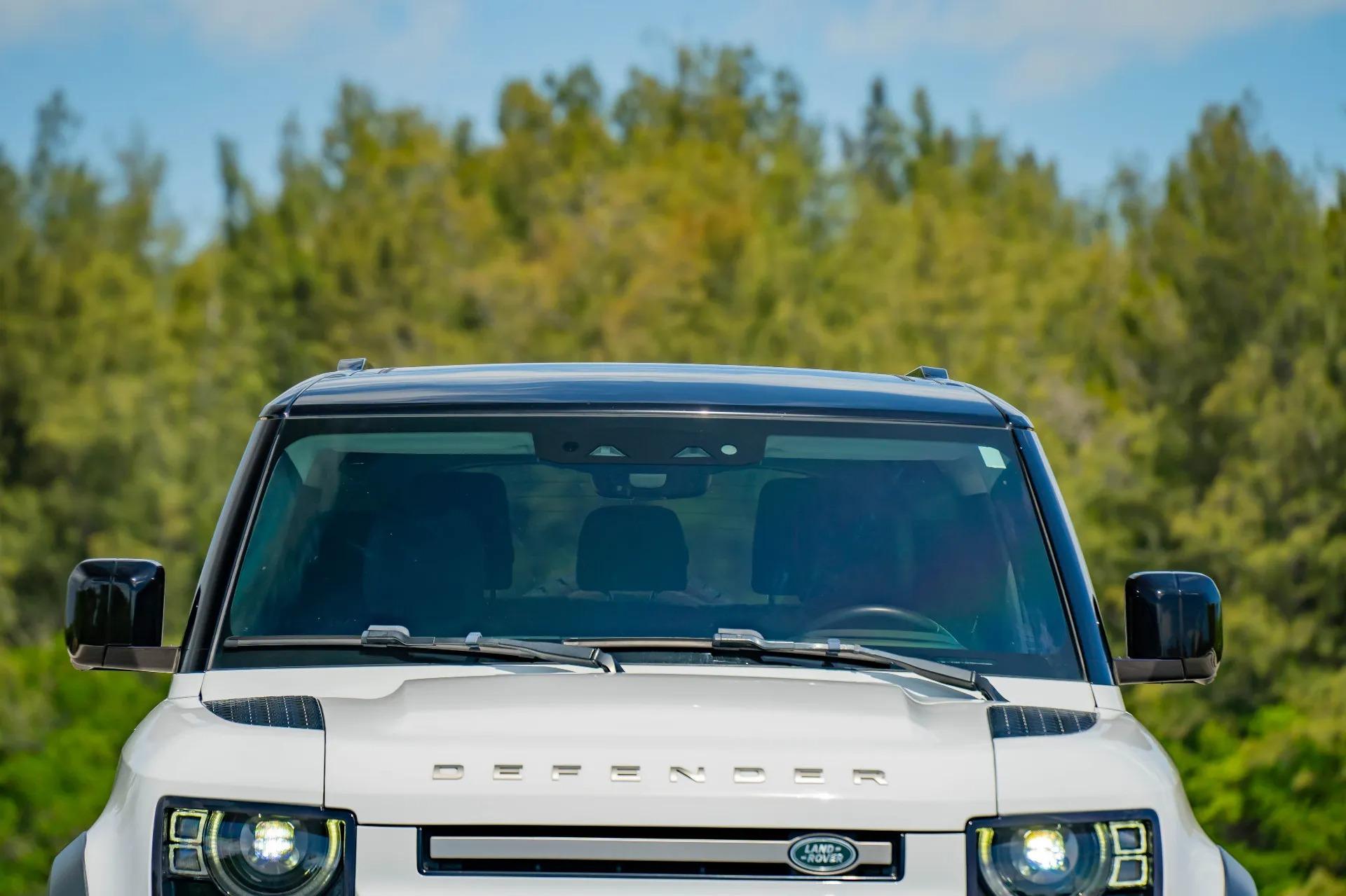 2023 Land Rover Defender 90 X-Dynamic SE