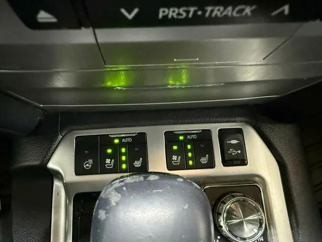 2019 Toyota Land Cruiser
