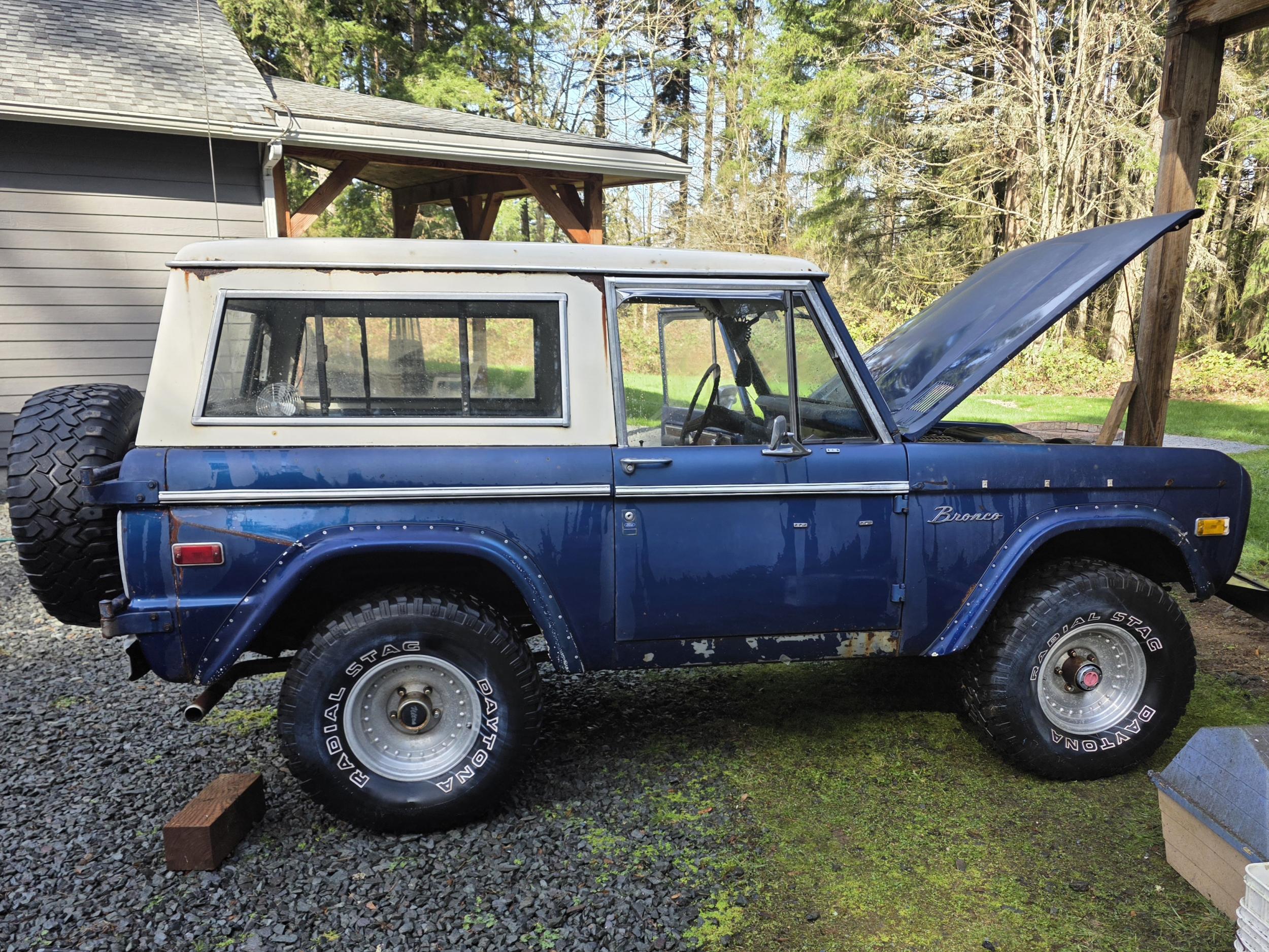 1975 Ford Bronco + Trailer - 5