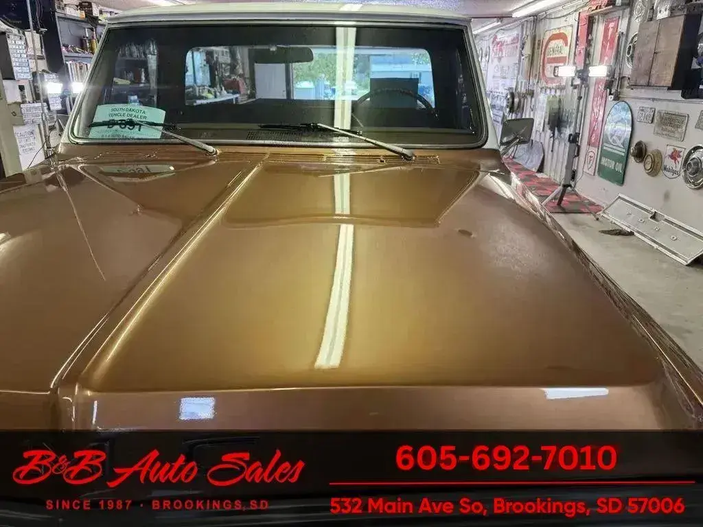 1972 GMC C2500 Sierra Grande