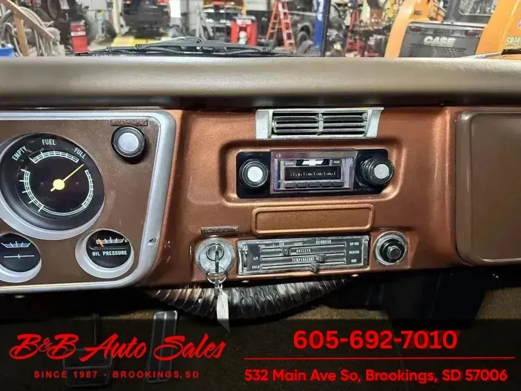 1972 GMC C2500 Sierra Grande