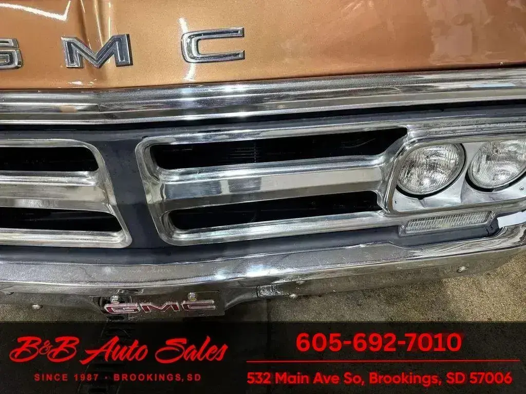1972 GMC C2500 Sierra Grande