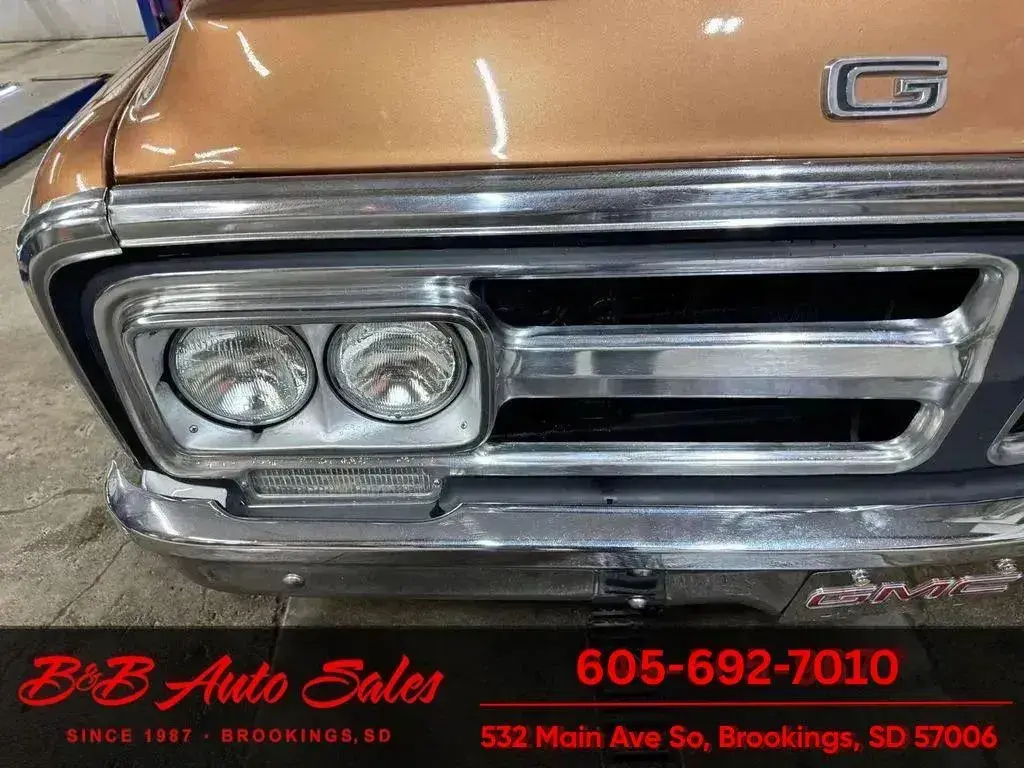 1972 GMC C2500 Sierra Grande