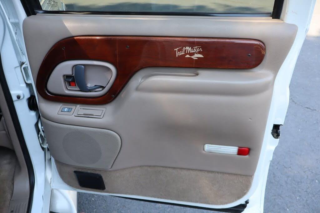 1999 GMC Suburban 1500 SL