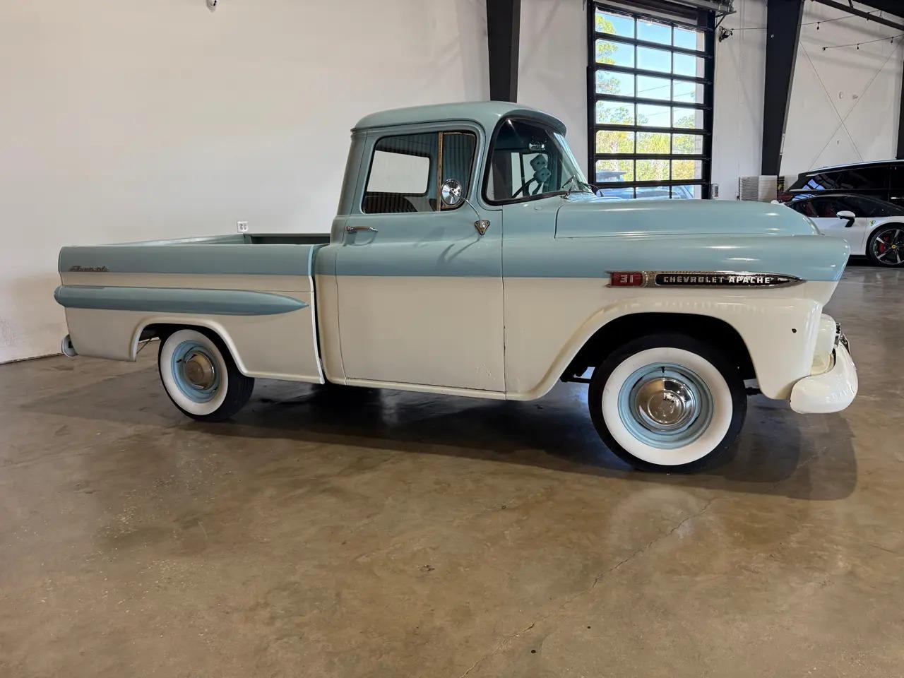 1959 Chevrolet 3100 Apache