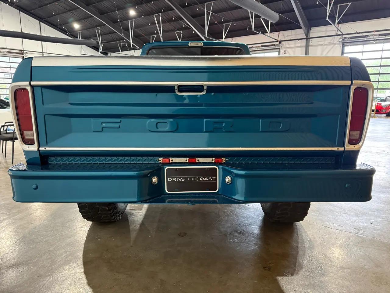 Restored 1975 Ford F-100