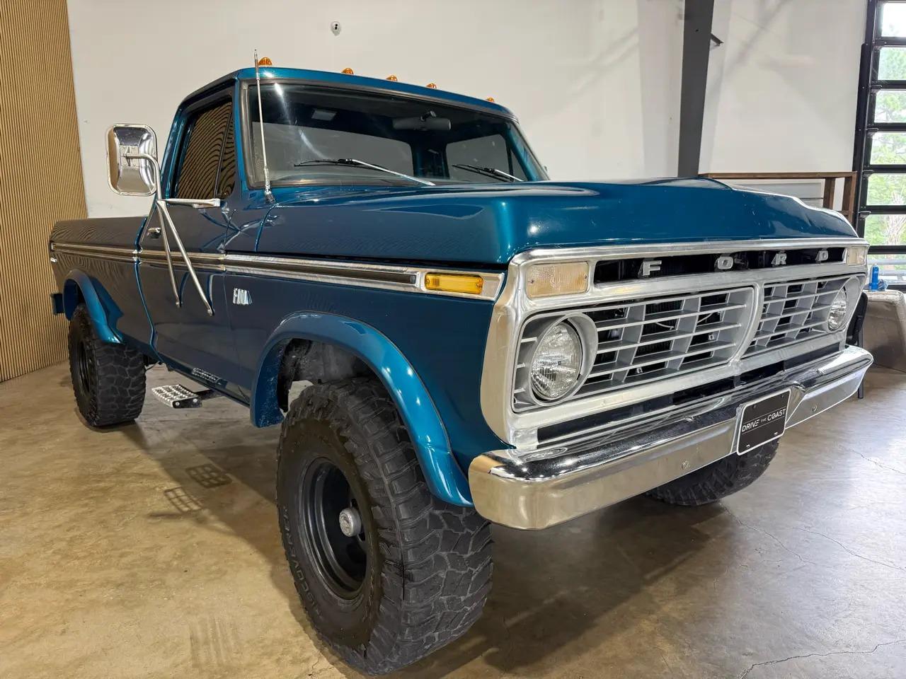 Restored 1975 Ford F-100