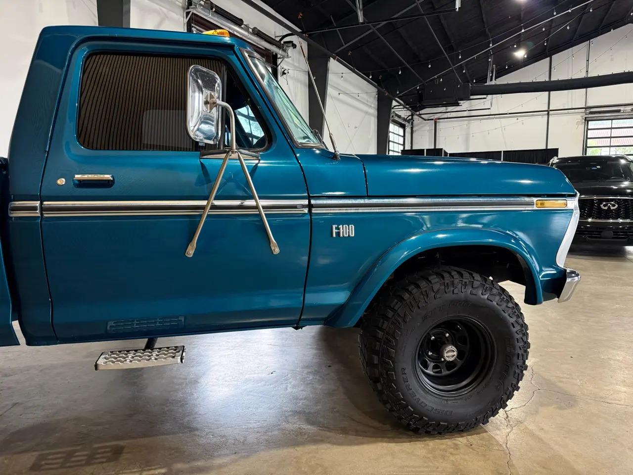 Restored 1975 Ford F-100