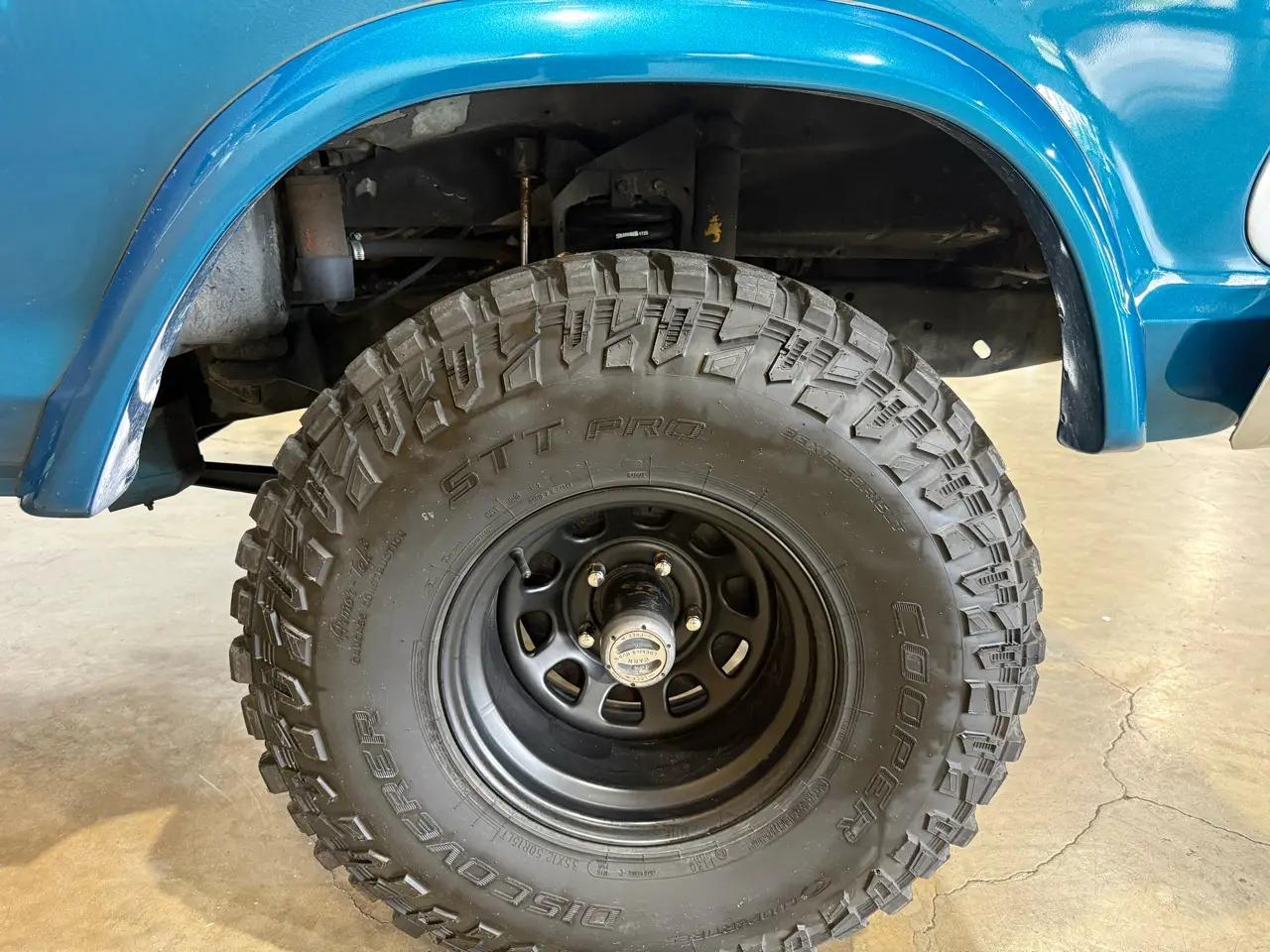 Restored 1975 Ford F-100