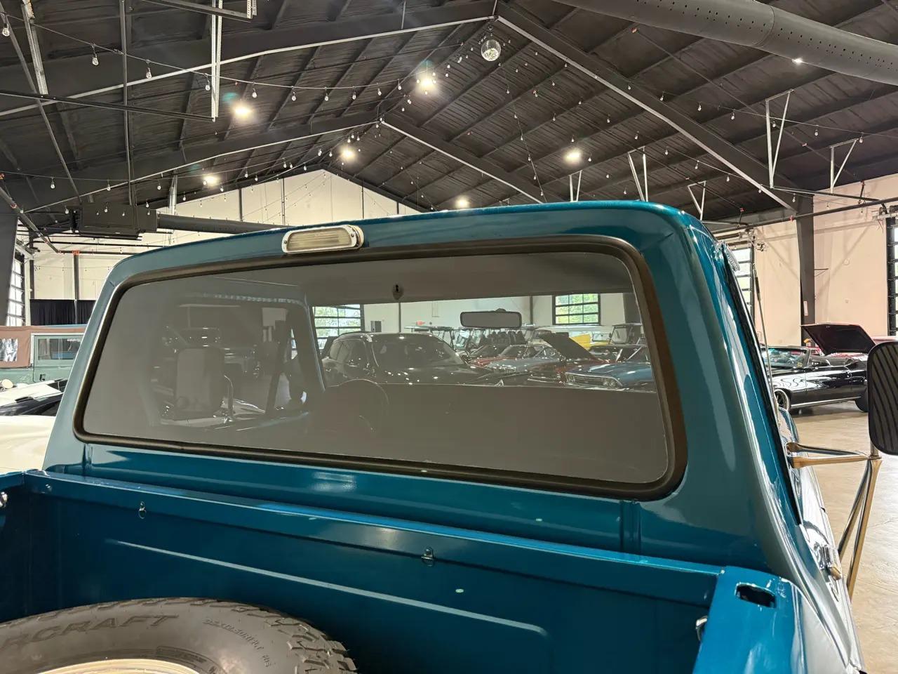 Restored 1975 Ford F-100