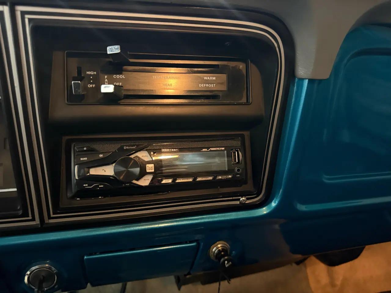 Restored 1975 Ford F-100