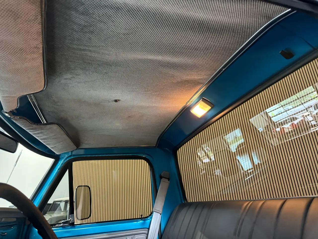 Restored 1975 Ford F-100