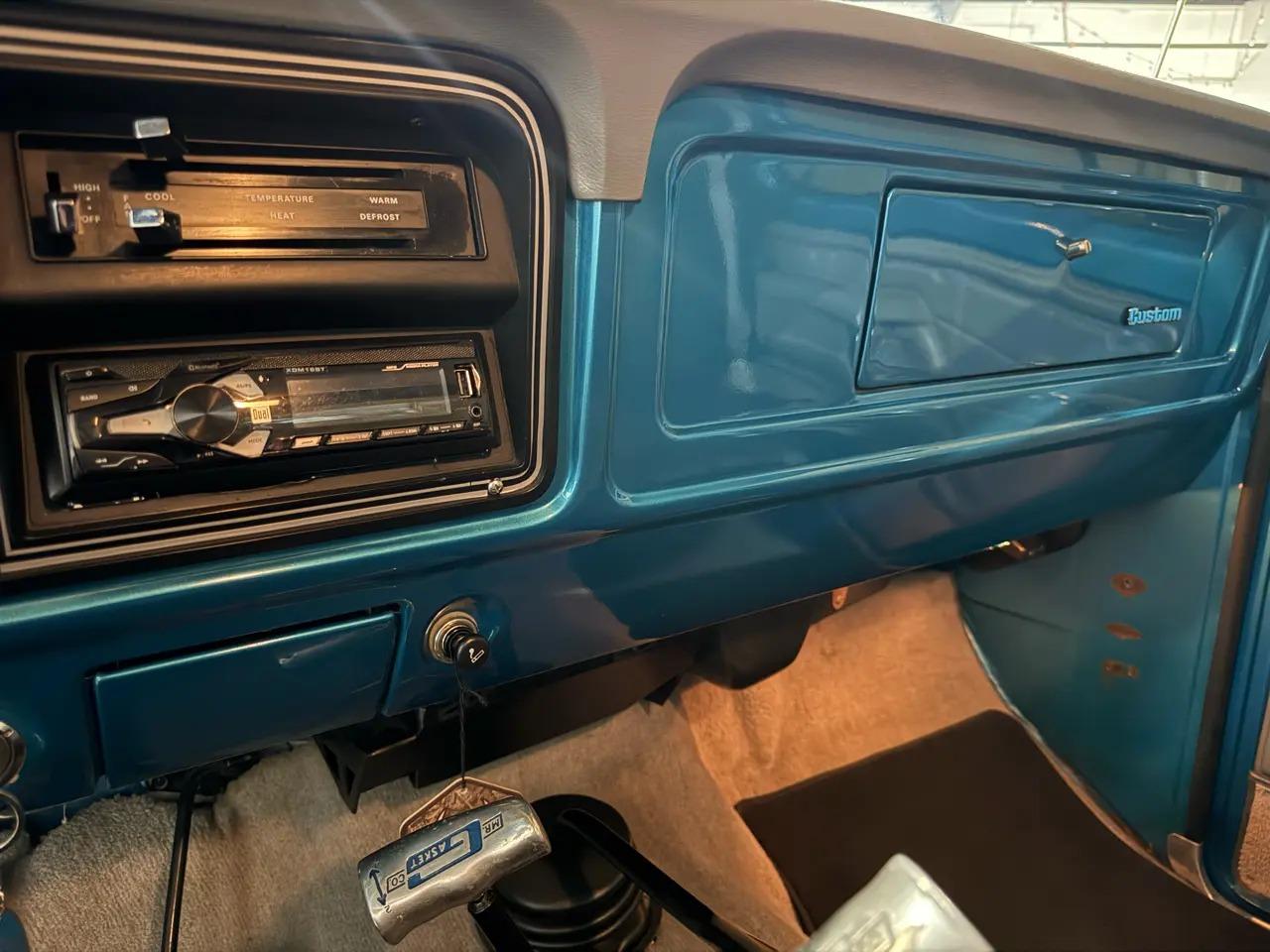 Restored 1975 Ford F-100