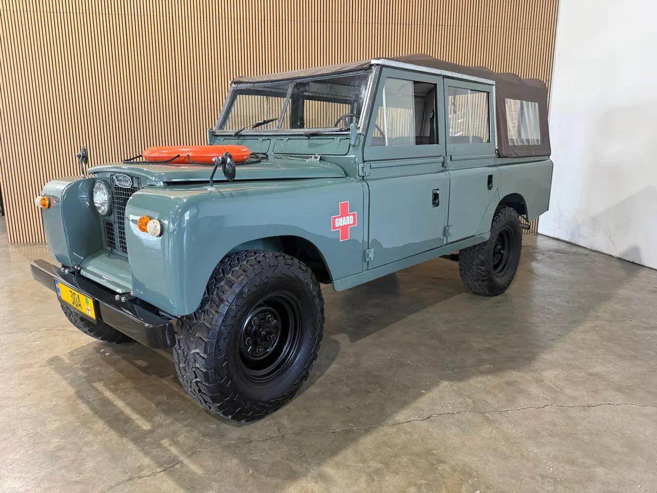 1969 Land Rover Series II - 4