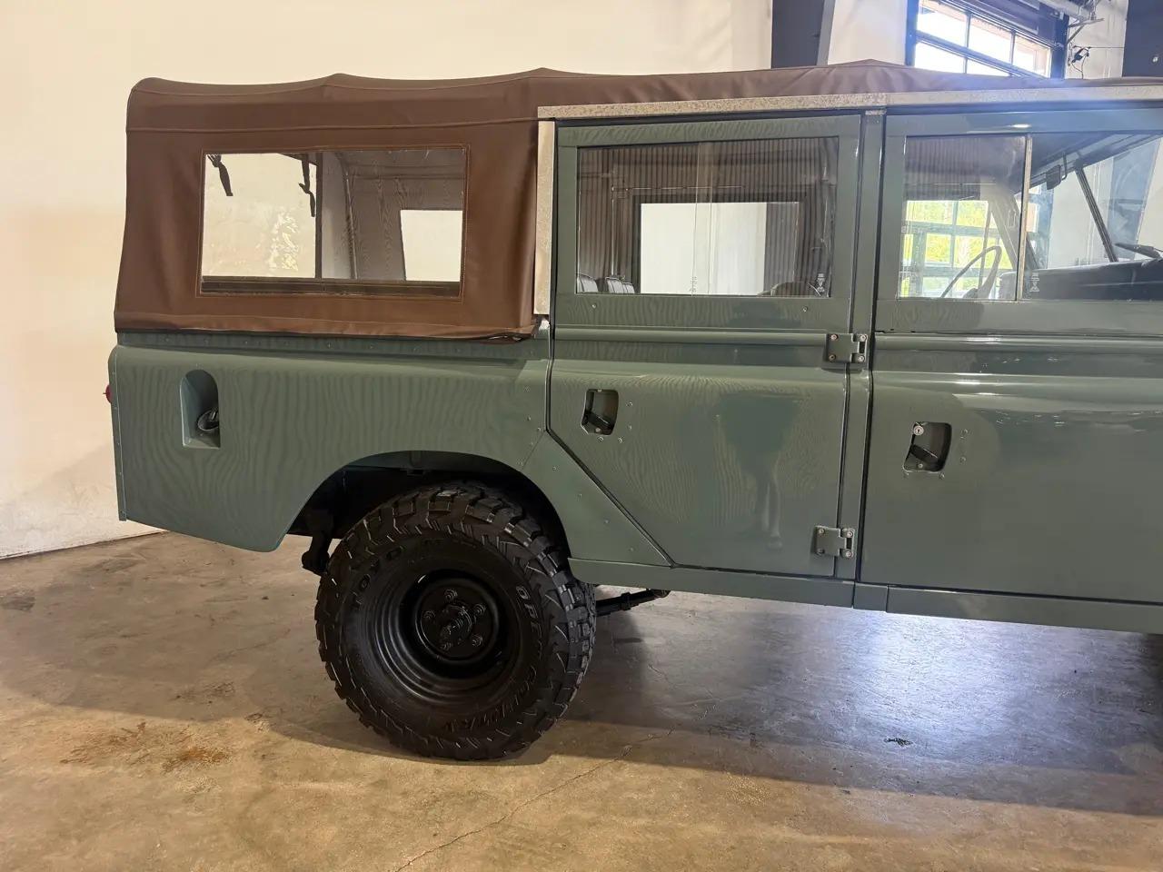 1969 Land Rover Series II