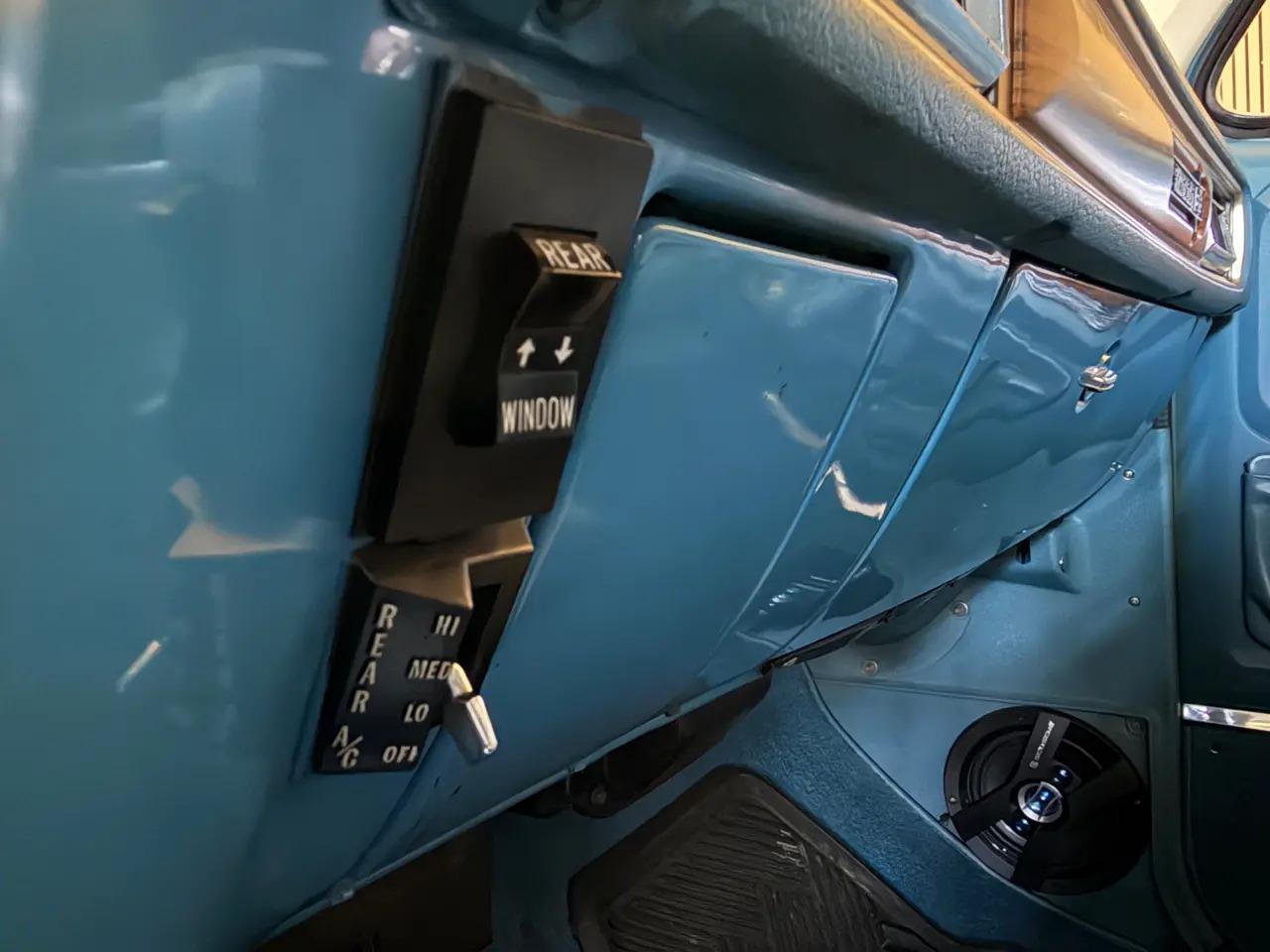 1977 Chevrolet K10 Suburban