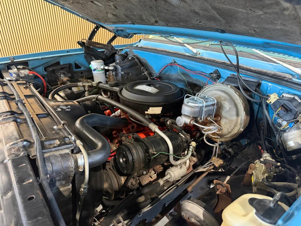 1977 Chevrolet K10 Suburban