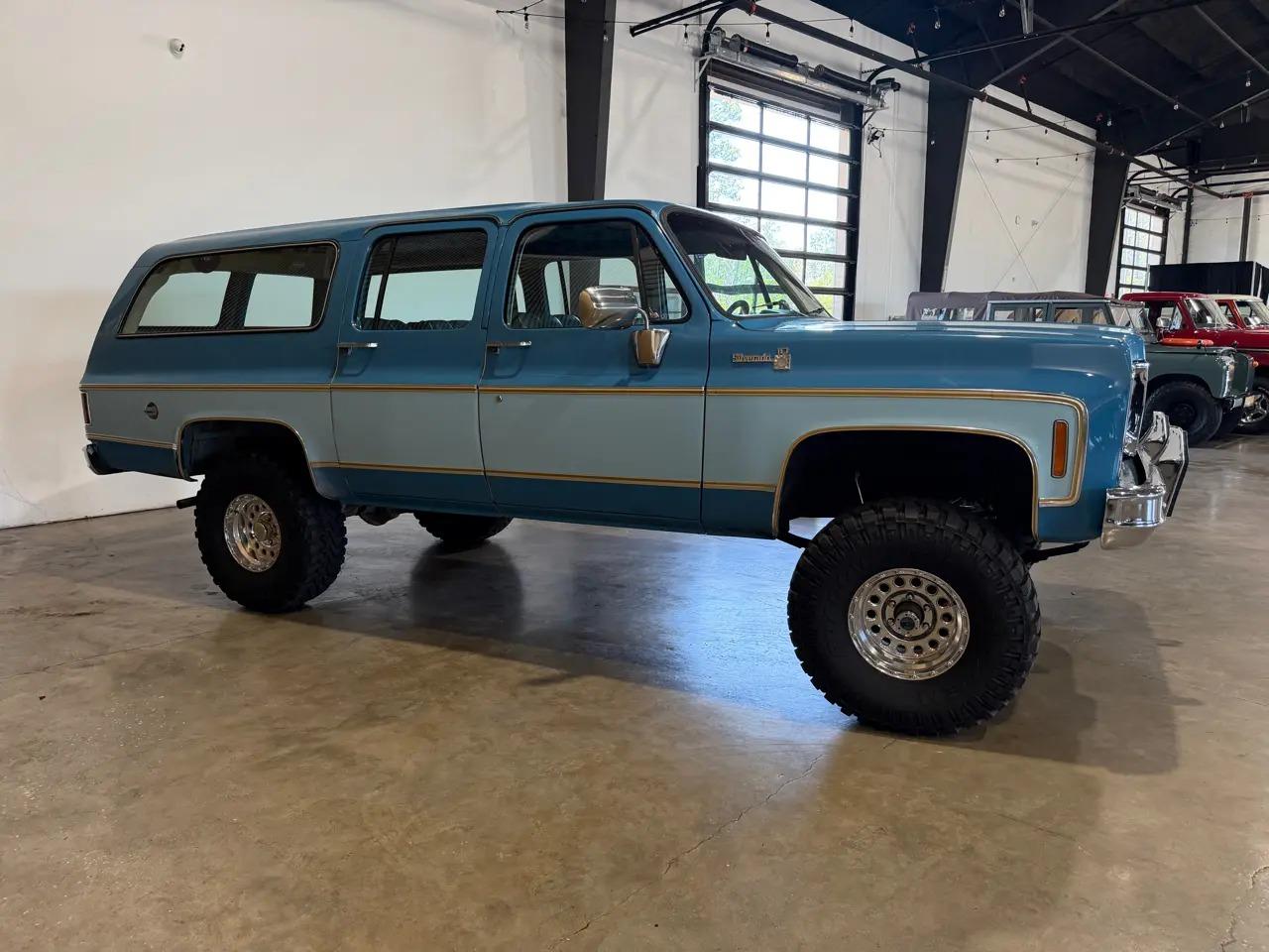 1977 Chevrolet K10 Suburban