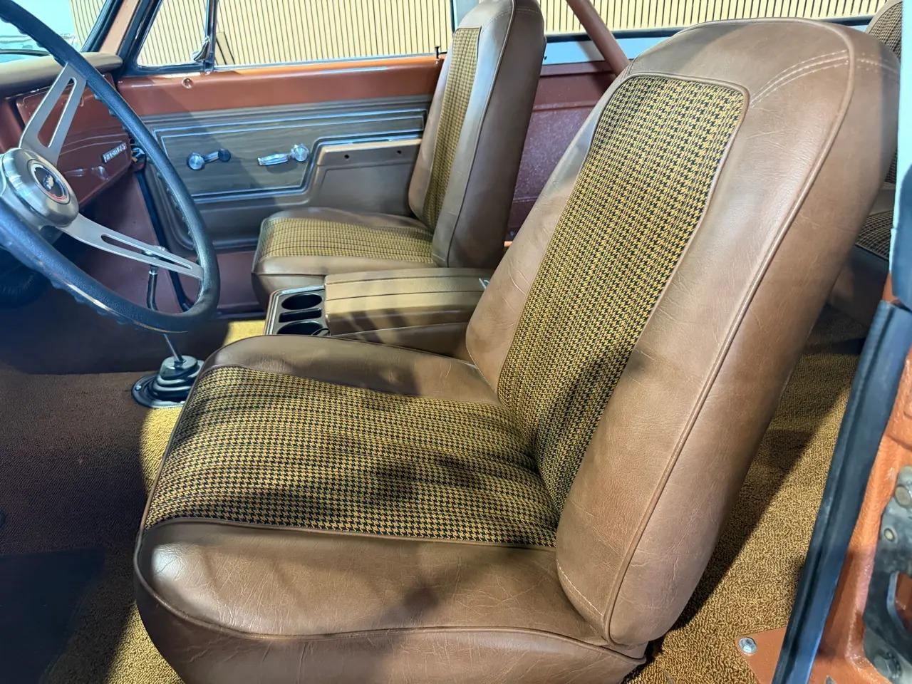 Restored 1972 Chevrolet K5 Blazer - 4