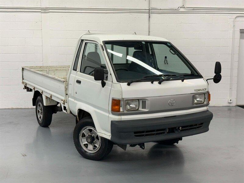 1996 Toyota TownAce 4x4 - 3