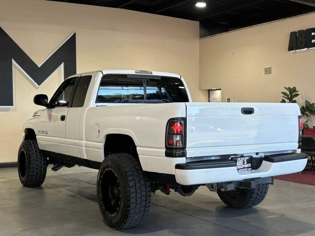 1999 Dodge Ram 1500 Quad Cab - 5