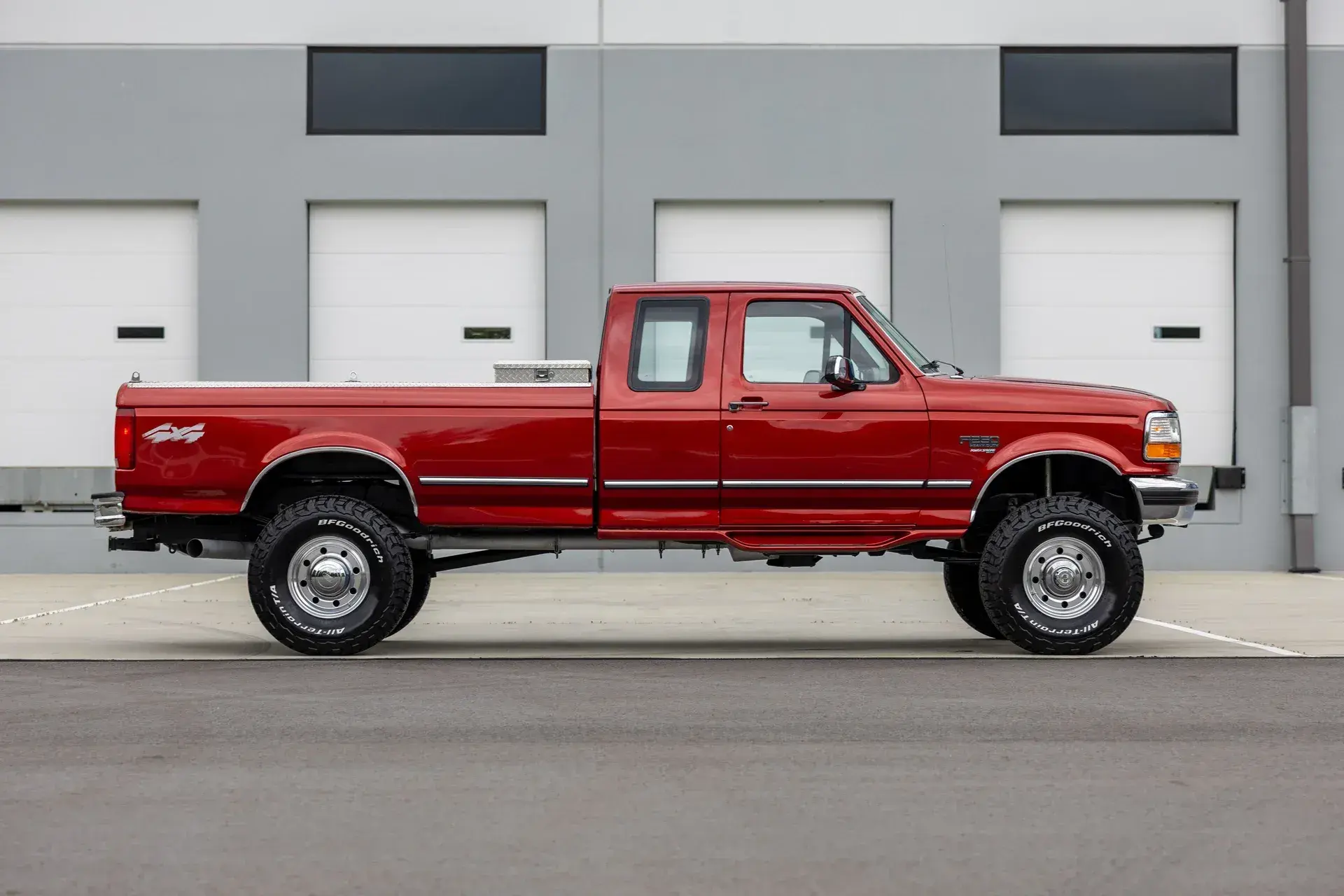 74k-Mile 1997 Ford F-250 XLT - 2