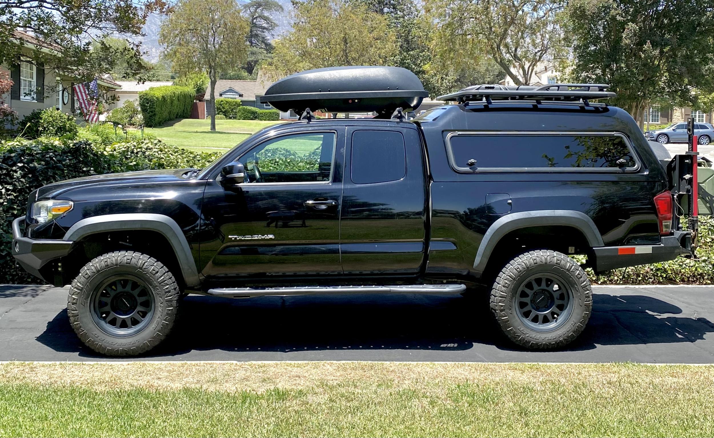 2017 Toyota Tacoma TRD Off-Road - 2