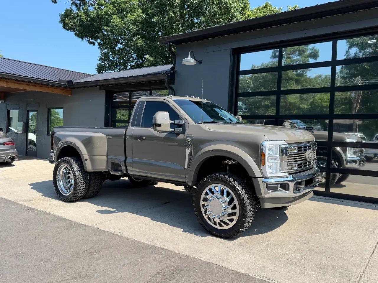 2026 Ford F-450 Super Duty - 4