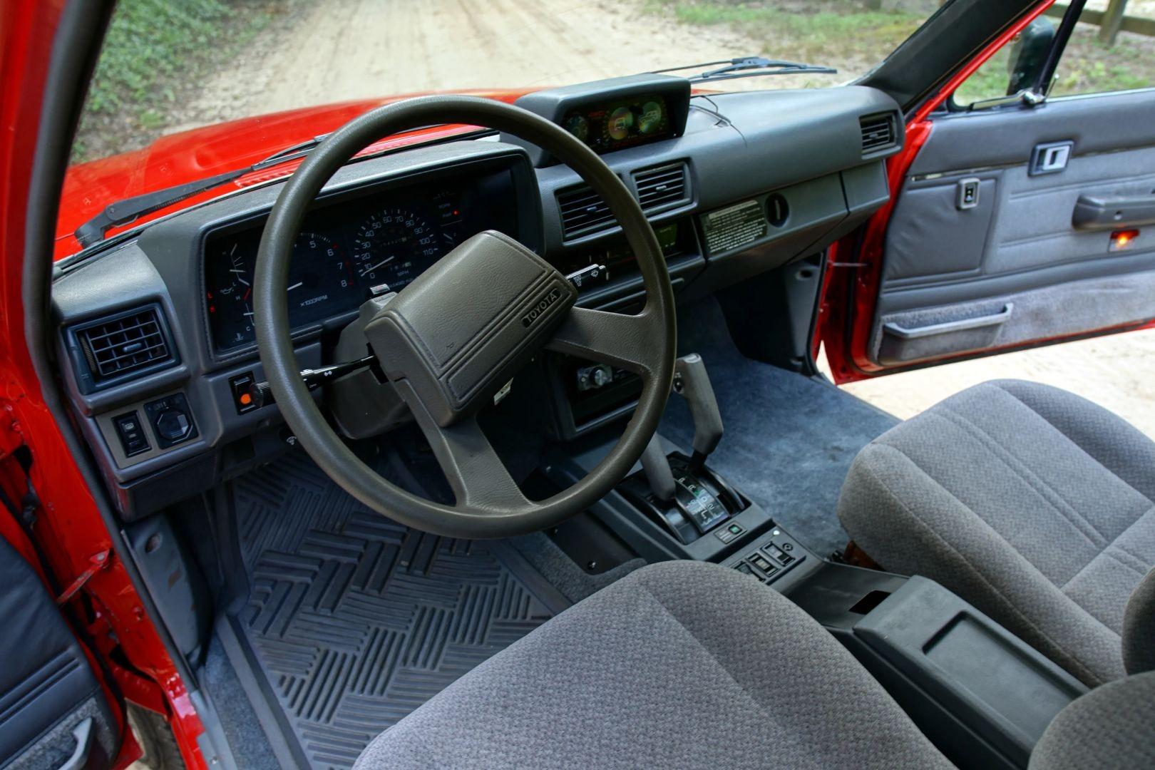 1986 Toyota 4Runner DLX