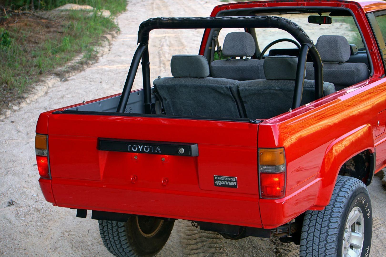 1986 Toyota 4Runner DLX