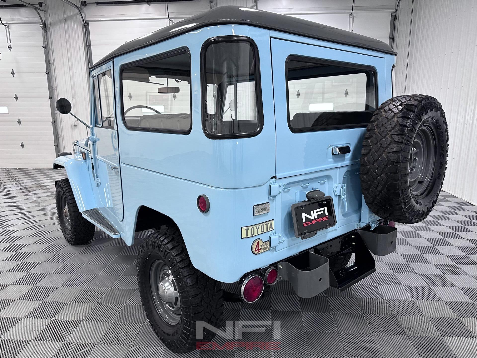 1970 Toyota Land Cruiser FJ40 - 3