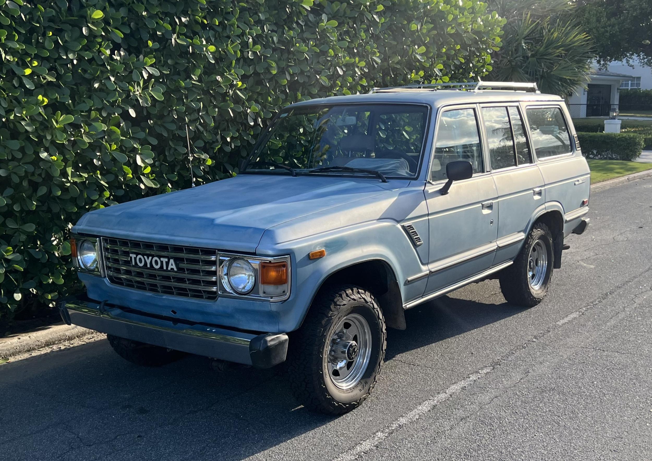  Toyota Land Cruiser